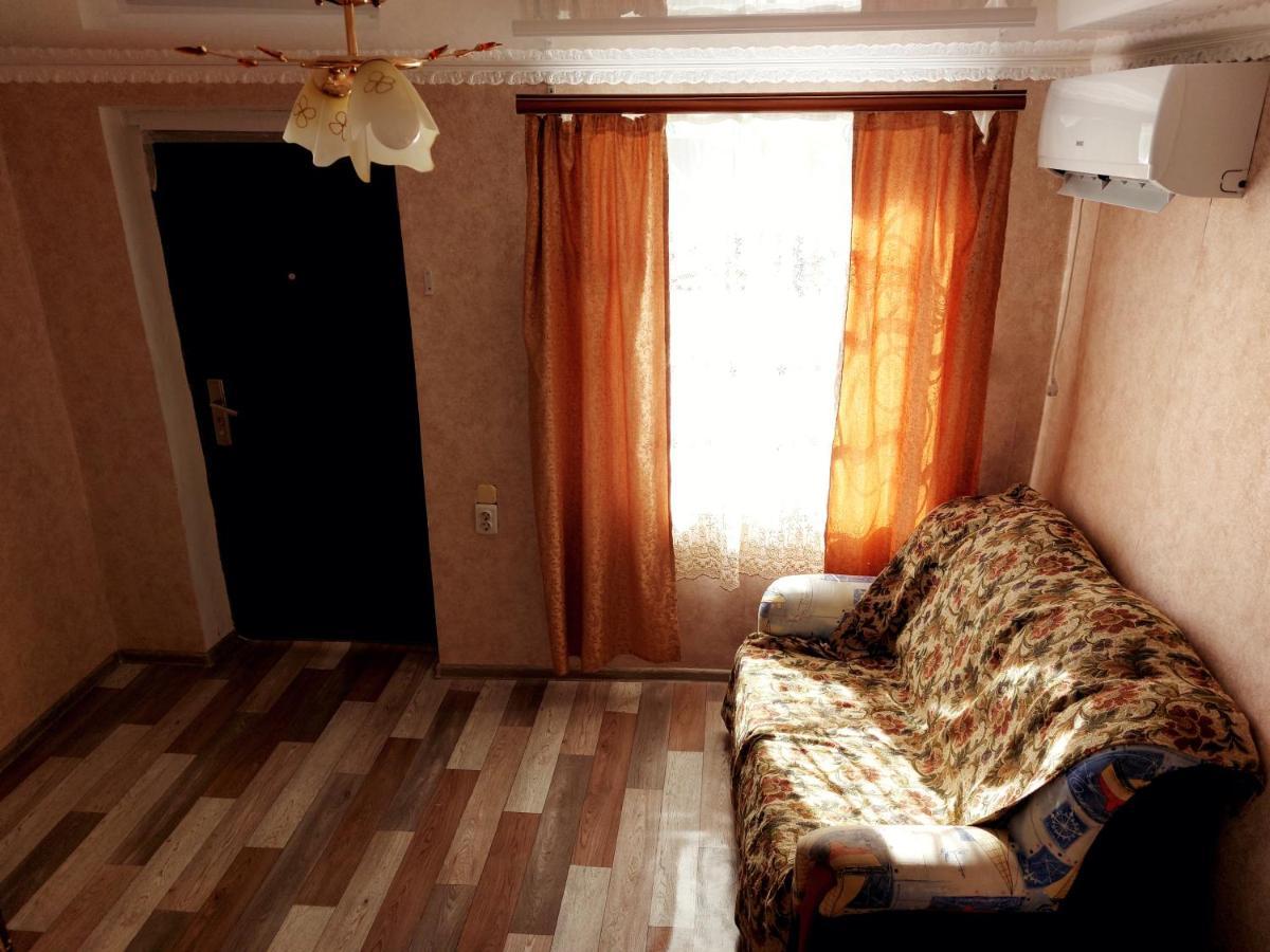 Guest House Anna Sochumi Exterior foto